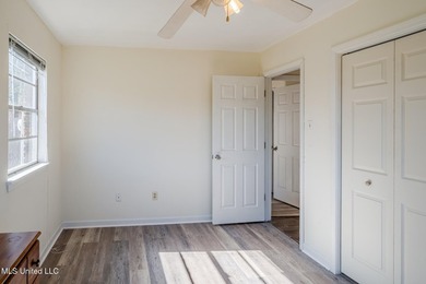 Charming 3-bedroom, 2-bath home offering 1,416 sq ft of - photo 22