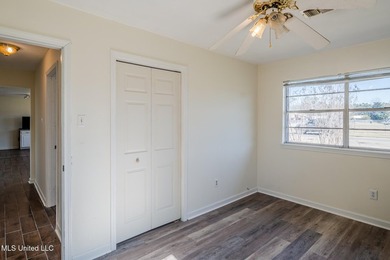 Charming 3-bedroom, 2-bath home offering 1,416 sq ft of - photo 25