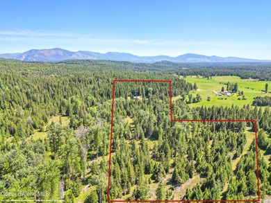 Behold a scarce opportunity with large acreage! This stunning - photo 38
