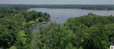 Waterfront living at an accessible price in this nearly new home - photo 40