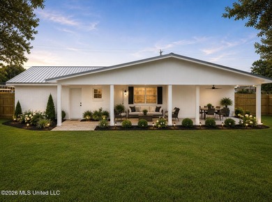 Charming 3-bedroom, 2-bath home offering 1,416 sq ft of - photo 41