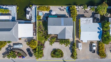 Back on the market! Welcome to this meticulously maintained and - photo 50