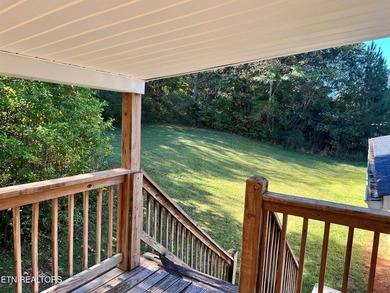 Discover tranquil living in this spacious 3-bedroom, 2-bathroom - photo 3