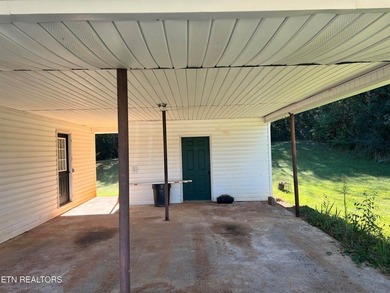 Discover tranquil living in this spacious 3-bedroom, 2-bathroom - photo 6