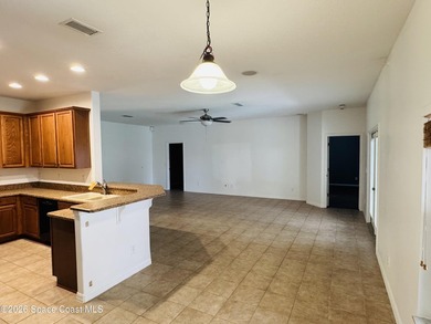 Spacious 4BR/3BA pool home with over 2,300 sq. ft. and a 3-car - photo 4