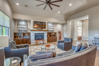 UNMATCHED 360 degrees VIEWS | NIEMAN-FOSTER CUSTOM HOME | - photo 5
