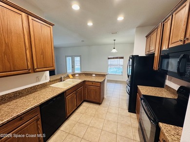 Spacious 4BR/3BA pool home with over 2,300 sq. ft. and a 3-car - photo 8