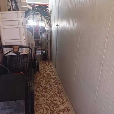 Lovely 1979 double wide (26x44) manufactured home located in the - photo 13