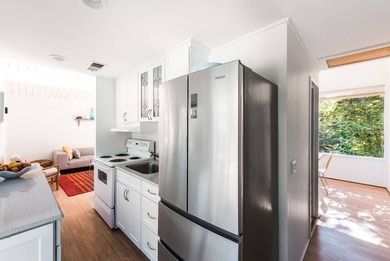 This quintessential Ditch Plains cottage rests on a rare 0 - photo 17