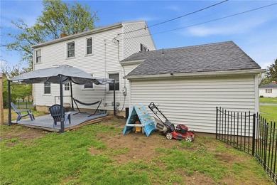 Charming Colonial offering 1,400 sq. ft. in the desirable East - photo 29
