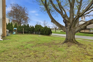 Charming Colonial offering 1,400 sq. ft. in the desirable East - photo 31