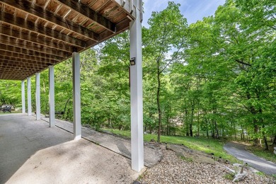 Lakefront living at its finest on beautiful Beaver Lake! This - photo 33