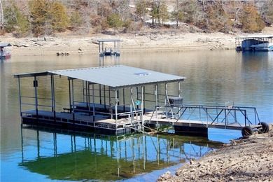 Lakefront living at its finest on beautiful Beaver Lake! This - photo 47
