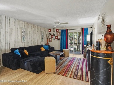 Updated 2 bedroom, 2 bath second floor unit has Vinyl flooring - photo 4