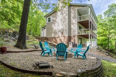 Lakefront living at its finest on beautiful Beaver Lake! This - photo 56