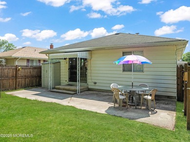 Dont miss out on this AMAZING opportunity buy a move in ready 2 - photo 12