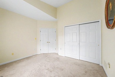 Devonshire Village beauty -- Beautiful 3 bedroom/2 bath sought - photo 12
