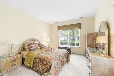Devonshire Village beauty -- Beautiful 3 bedroom/2 bath sought - photo 14