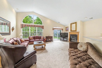 Devonshire Village beauty -- Beautiful 3 bedroom/2 bath sought - photo 20
