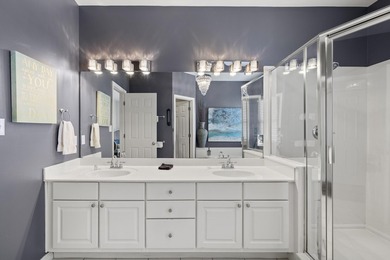 Discover a rare opportunity to own a spacious 5-bedroom - photo 23