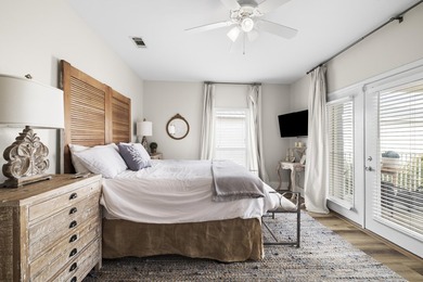 Discover a rare opportunity to own a spacious 5-bedroom - photo 25