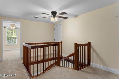 Feel the ocean breeze in this picturesque oasis with majestic - photo 34