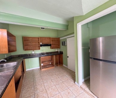 Welcome to 4325 Kostoryz Road in Corpus Christi, a versatile - photo 6