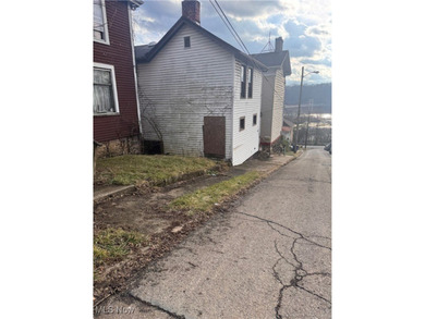 Ohio River Home For Sale in East Liverpool Ohio