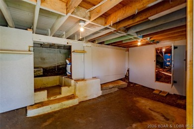 Lake views, extra space, and endless possibilities! This newly - photo 34