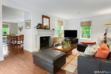 This Greenfield hill Charming colonial, sits on a 1.6 acre lot - photo 8