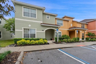 Lake Townhome/Townhouse For Sale in Kissimmee, Florida