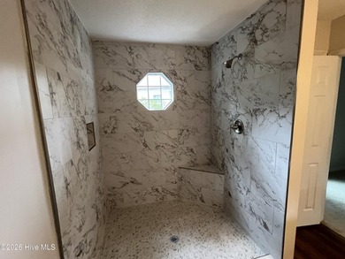 Additional listing photo 4