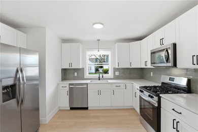 MOVE IN READY 3-bedroom, 1.5-bath ranch with a 1-car garage and - photo 7
