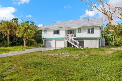 (private lake, pond, creek) Home For Sale in Sanibel Florida