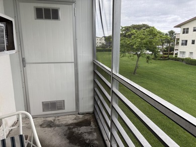 Discover this one-bedroom, one-and-a-half-bath condominium - photo 16