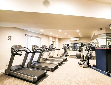 Prime waterfront location. Luxury building, steps from the beach