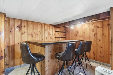 Lovingly maintained by the same owners for many years, this - photo 29