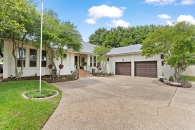 Welcome to a beautifully appointed home in the heart of - photo 1