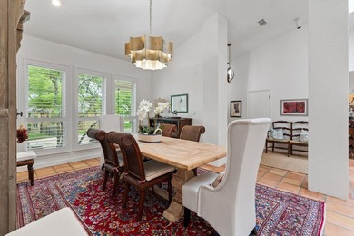 Welcome to a beautifully appointed home in the heart of - photo 4