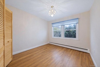 **FULLY BACK ON THE MARKET!!** Welcome to 16 Manchester, a - photo 9