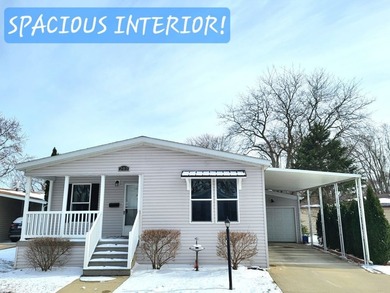 Willow Lakes Home For Sale in Elgin Illinois