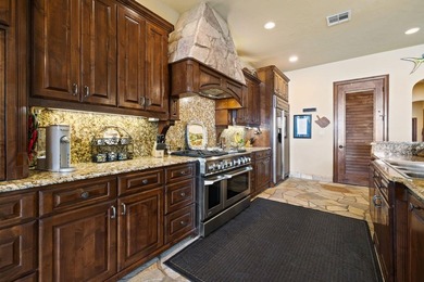 THE ULTIMATE LAKE LBJ RETREAT Imagine arriving at your own - photo 37