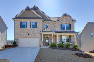 Looper Lake Home For Sale in Flowery Branch Georgia