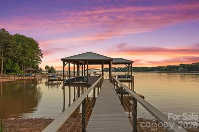 Tucked away on the highly coveted Isle of Pines Peninsula, just - photo 2