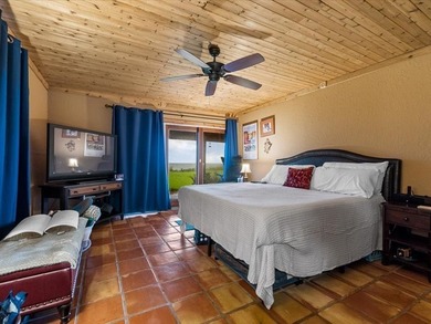This spacious residence offers 4 bedrooms, 3.5 baths, and a - photo 4