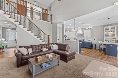 Welcome to the charming Glen Grove community, convenient to all - photo 13