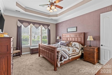 Welcome to the charming Glen Grove community, convenient to all - photo 17