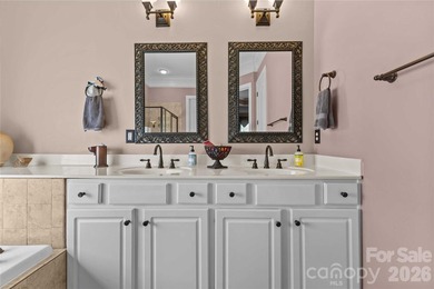 Welcome to the charming Glen Grove community, convenient to all - photo 20