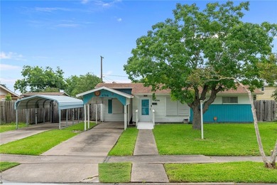 Welcome to this move-in ready gem, perfect for first-time - photo 4
