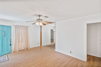 Welcome to this move-in ready gem, perfect for first-time - photo 8